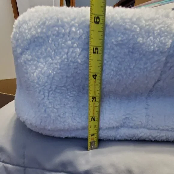 NWT! - PINK Victoria's Secret Sherpa Tote Color: Baby Blue - Picture 6 of 12